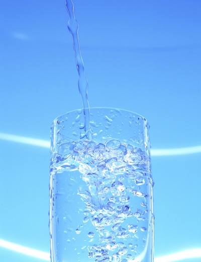 ประโยชน์ของการดื่มน้ำ 15 อัศจรรย์ที่คอนเฟิร์มว่าน้ำเปล่าน่ะดีที่สุดแล้ว
