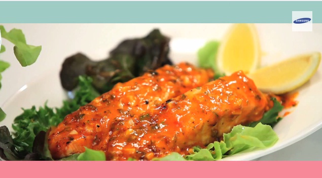 Salmon Filet with Garlic Lime Sauce Salmon Filet with Garlic Lime Sauce