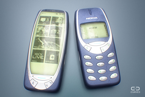เจ๋ง ! เมื่อจับ Nokia 3310 และ Ericsson T28 มาแปลงโฉมสมาร์ทโฟน