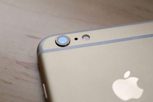 แอปเปิลเปลี่ยนกล้อง iSight ของ iPhone 6 Plus ที่มีปัญหา