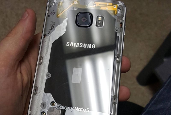 Galaxy Note 5 โปร่งใส