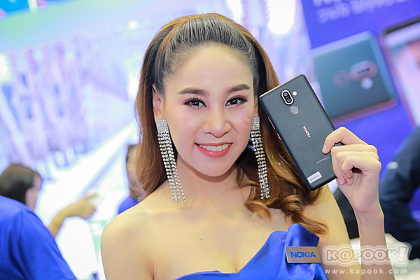 พริตตี้ในงาน Thailand Mobile Expo 2018