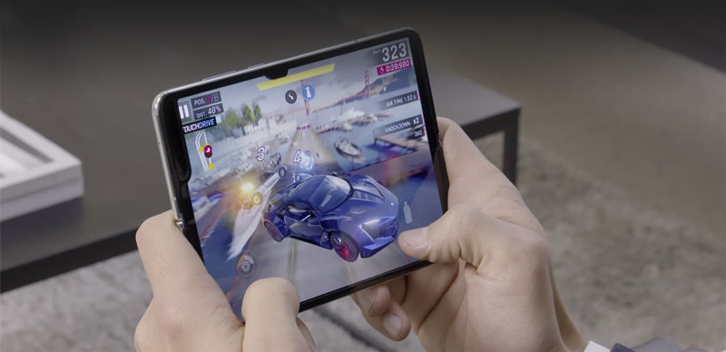 เปรียบเทียบ Galaxy Fold กับ Huawei Mate X