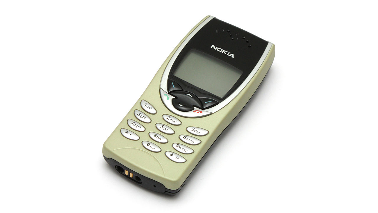 ทำไม ? Nokia 8210 กลับมาได้รับความนิยมอีกครั้งในอังกฤษ