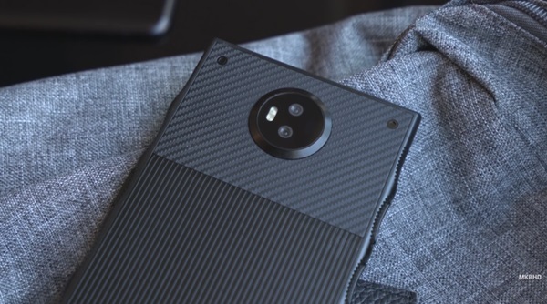 RED Hydrogen One