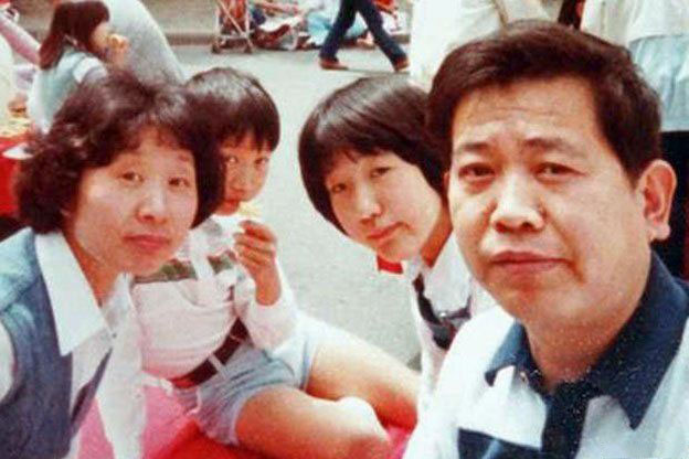 รู้หรือไม่ ? ไม้เซลฟี่มีมาตั้งแต่ยุค '80s แล้วนะ