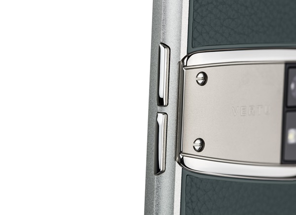 เปิดตัว Vertu Constellation