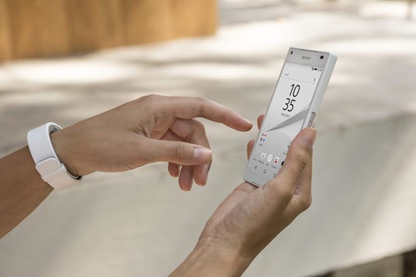 Sony เปิดตัว Xperia Z5 Xperia Z5 Compact
