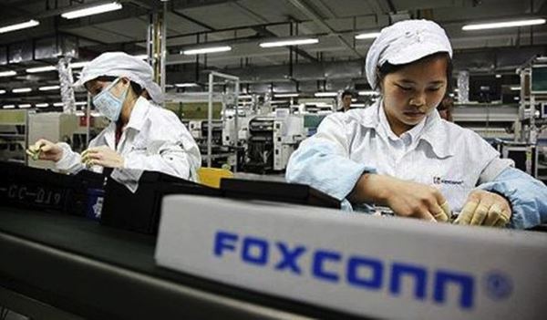 โรงงานผลิต iPhone