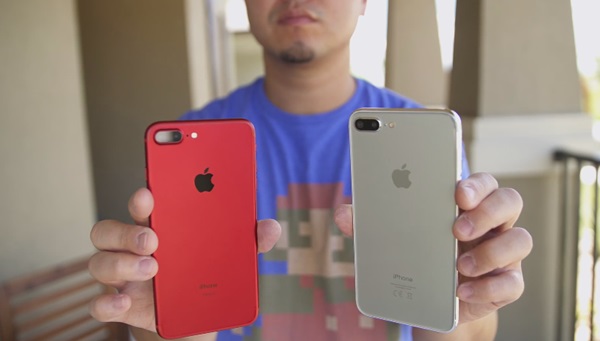 iPhone 7s Plus กับ iPhone 8 จำลอง
