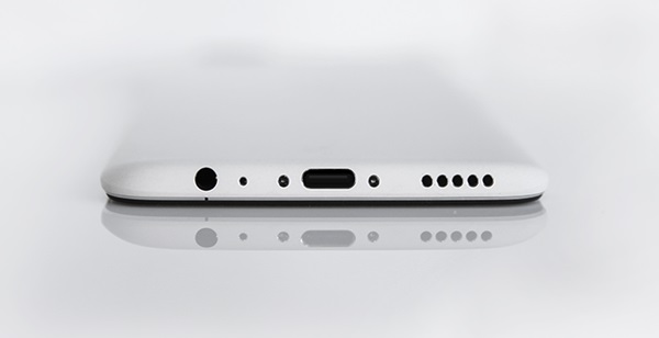 OnePlus 5T สีใหม่ Sandstone White