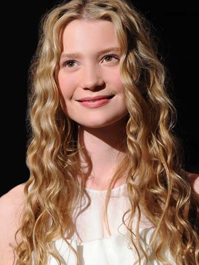 มีอา วาซิคอฟสก้า (Mia Wasikowska)