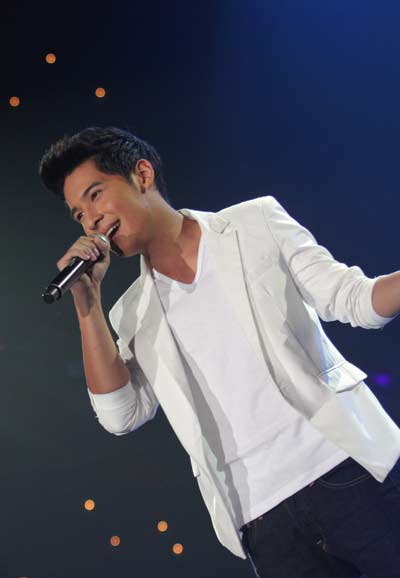 the star 8