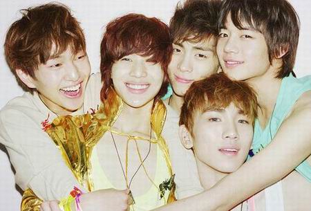 SHINee