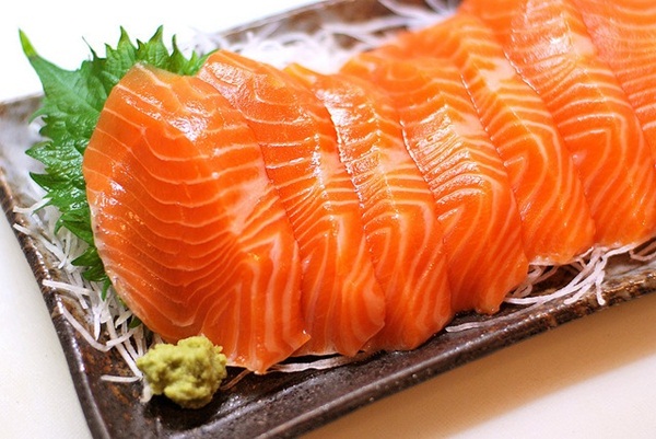 ทานแซลมอน-ปลาดิบ ระวังจุลินทรีย์ปนเปื้อน เสี่ยงอาหารเป็นพิษ