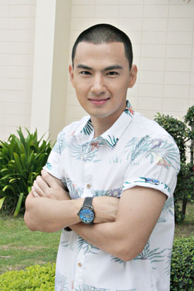 เจมส์-ดาร์ลิ่ง 
