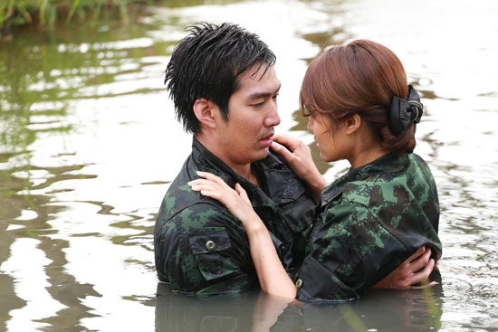 ผู้กองยอดรัก