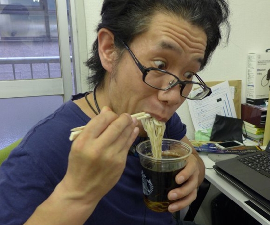 หมี่เย็นผสมกาแฟสตาร์บัคส์ หมี่เย็นผสมกาแฟสตาร์บัคส์