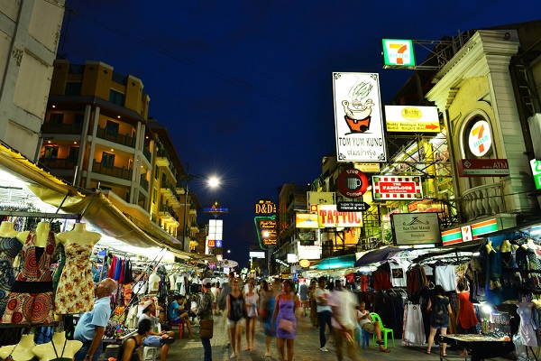 ตลาดกลางคืนในกรุงเทพฯ