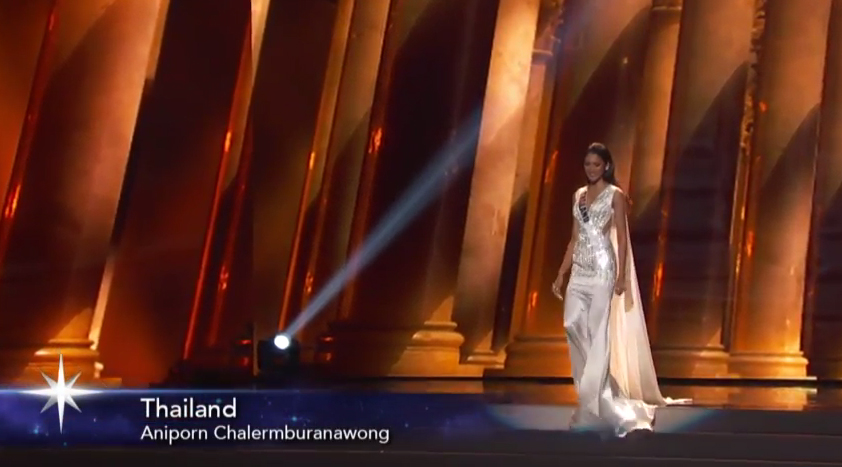 แนท อนิพรณ์ มิสยูนิเวิร์สไทยแลนด์ 2015