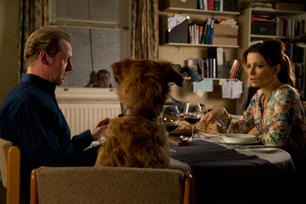 ไซมอน เพกก์ พร้อมฮาป่วง ใน Absolutely Anything 