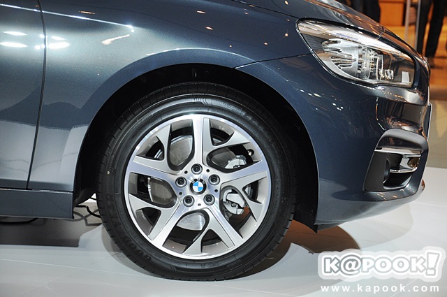 BMW 218i Tourer 2015