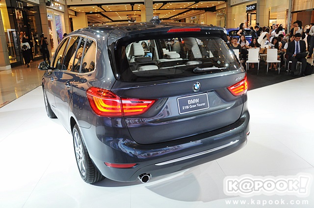 BMW 218i Tourer 2015