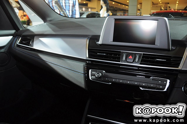 BMW 218i Tourer 2015
