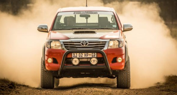 Toyota Hilux Vigo 2015