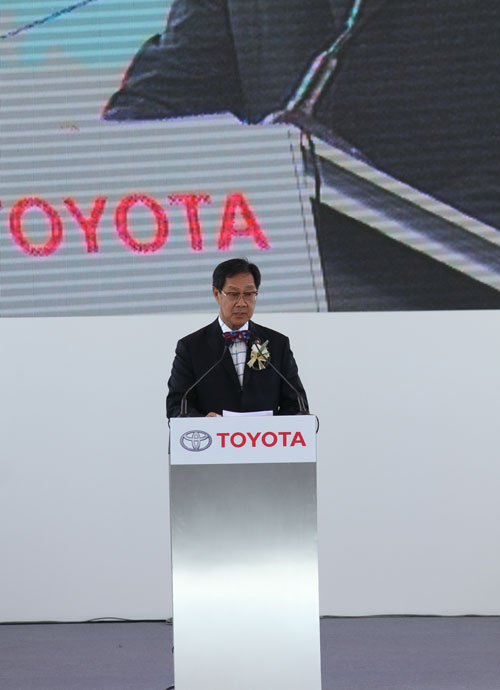 Toyota Hilux Revo 2015