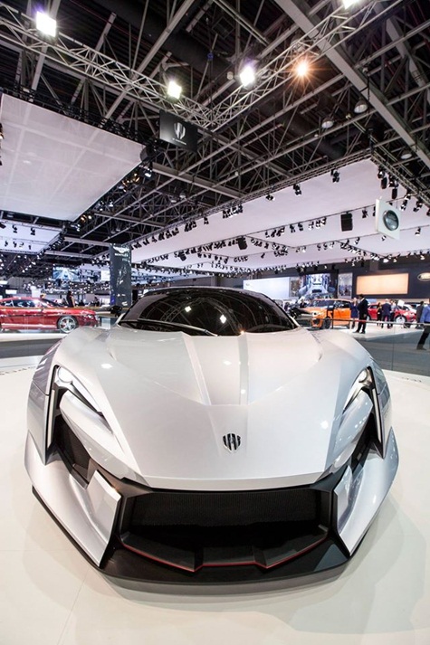 Fenyr SuperSport 2016