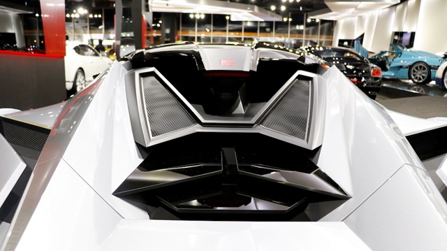 Fenyr SuperSport 2016