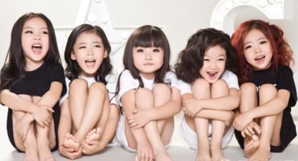 Mini Girls