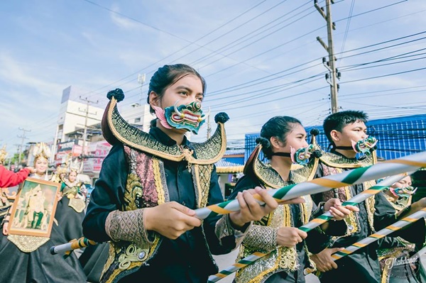 พาเหรดกีฬาสี คอนเซ็ปต์วรรณคดีไทย