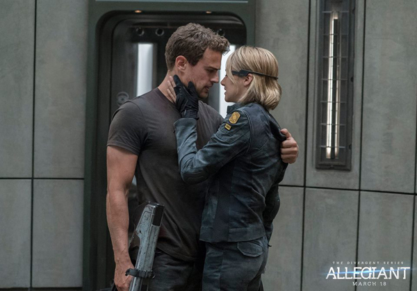 Divergent Series: Allegiant