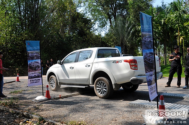 mitsubishi triton 2016