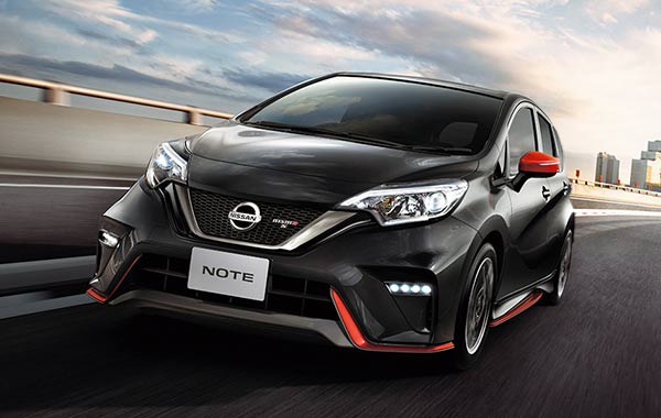 Фото nissan note 2017