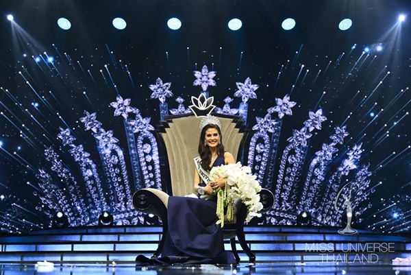 มารีญา พูนเลิศลาภ คว้าตำแหน่ง Miss Universe Thailand 2017 