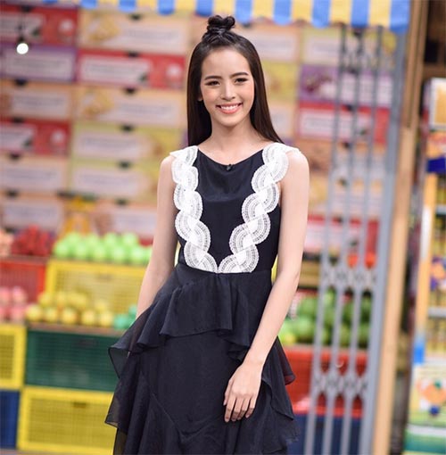 มัดจุกครึ่งหัว มัดจุกครึ่งหัว