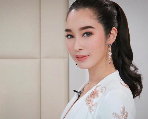 แต่งหน้าแบบสุภาพ แต่งหน้าแบบสุภาพ