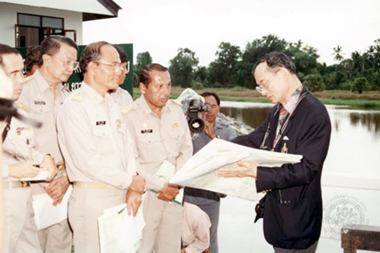 ในหลวง รัชกาลที่ 9