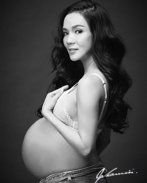 อ๋อม สกาวใจ อ๋อม สกาวใจ