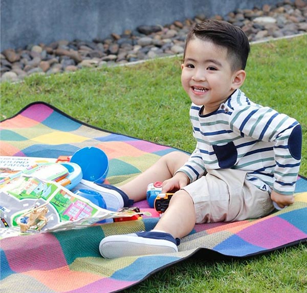 น้องสกาย ลูกใจเริง