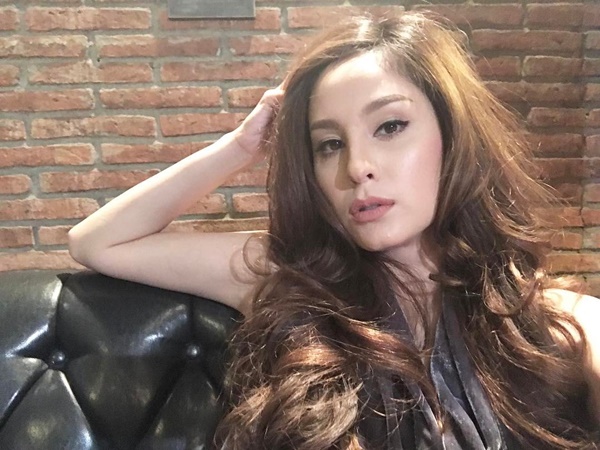 ขวัญ อุษามณี ขวัญ อุษามณี