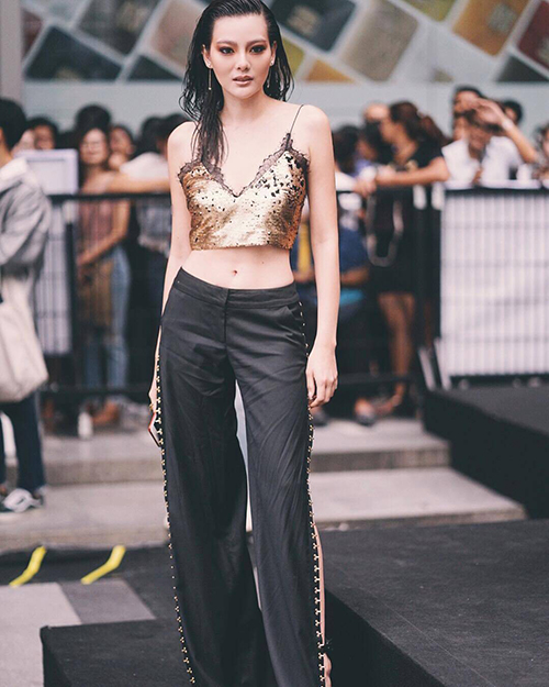 แฟชั่นโชว์ Vatanika แฟชั่นโชว์ Vatanika