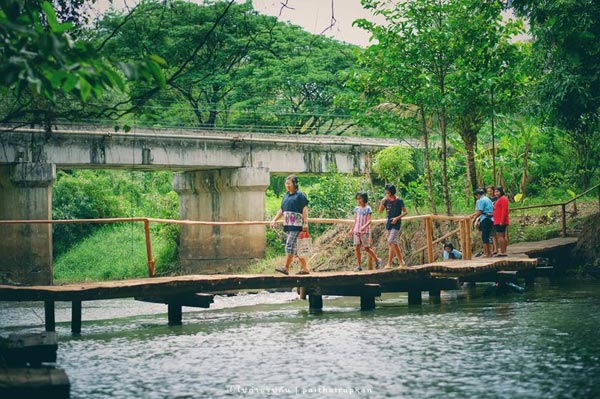 สะพานดำ สถานีรถไฟสูงเนิน