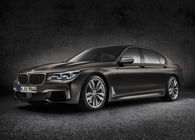 BMW M760Li xDrive 2017