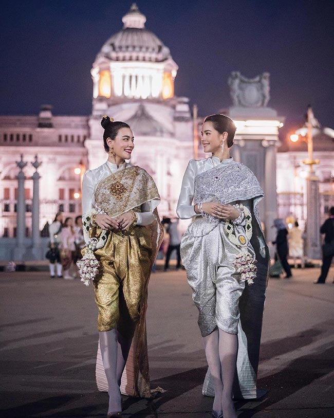 ดาราใส่ชุดไทย ดาราใส่ชุดไทย