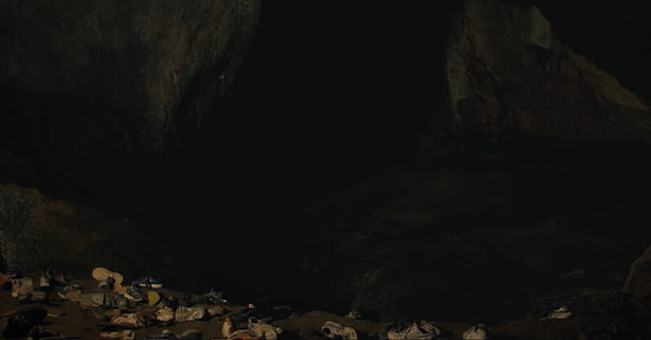 The Cave à¸–à¹‰à¸³à¸­à¸ªà¸¹à¸£