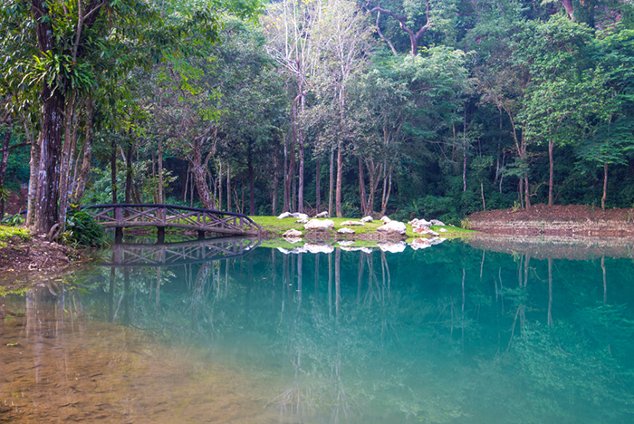 ผลการค้นหารูปภาพสำหรับ สระขุนน้ำมรกต